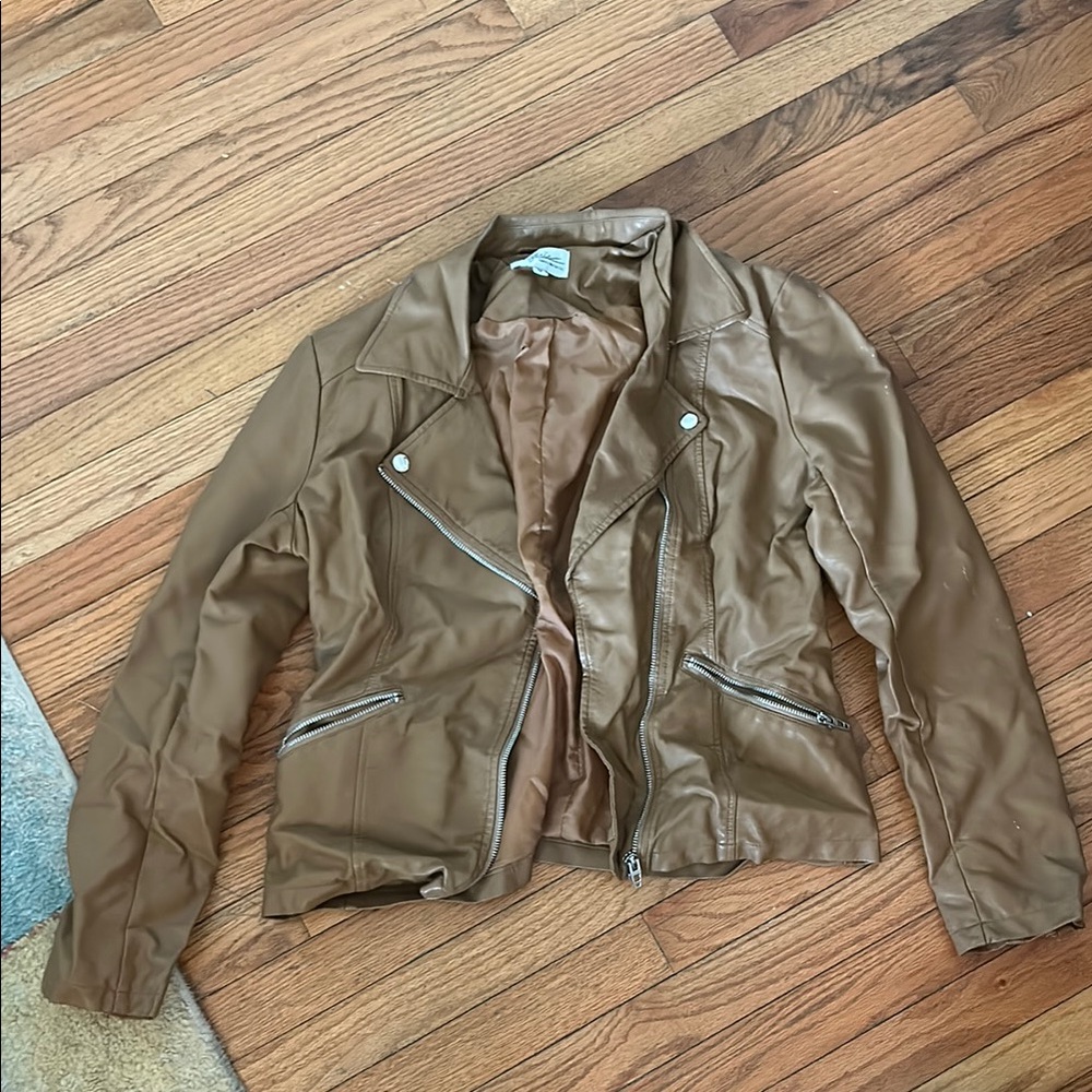 Women's Tan Leather Jacket